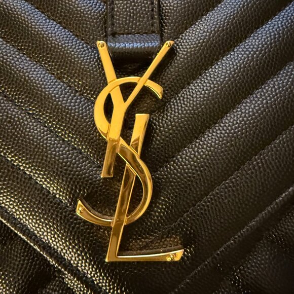 Yves Saint Laurent Grain De Poudre Textured Matelasse Triquilt Large - Picture 2 of 8